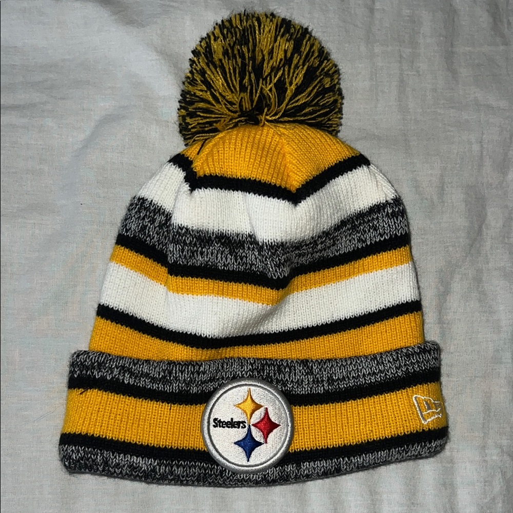 New Era Black, White, and Yellow Striped Beanie